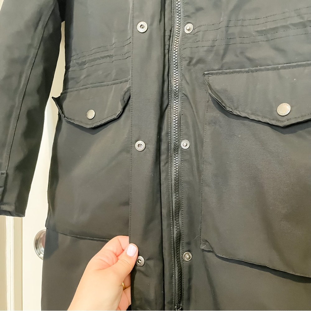EDDIE BAUER black winter coat with Sherpa lining - Picture 6 of 11